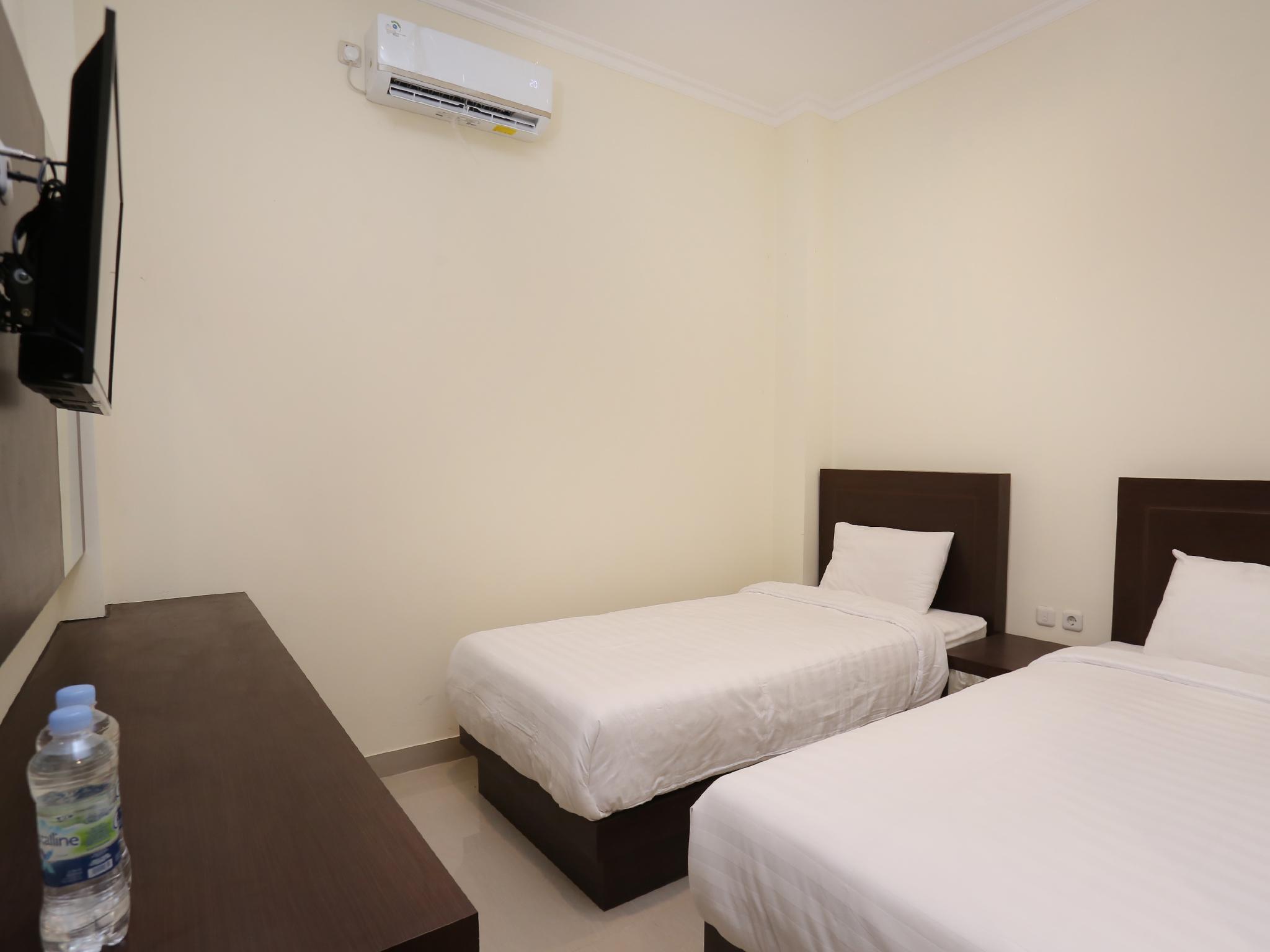 Collection O Yogyakarta Near Jalan Malioboro Formerly Alena Residence יוגיאקרטה מראה חיצוני תמונה