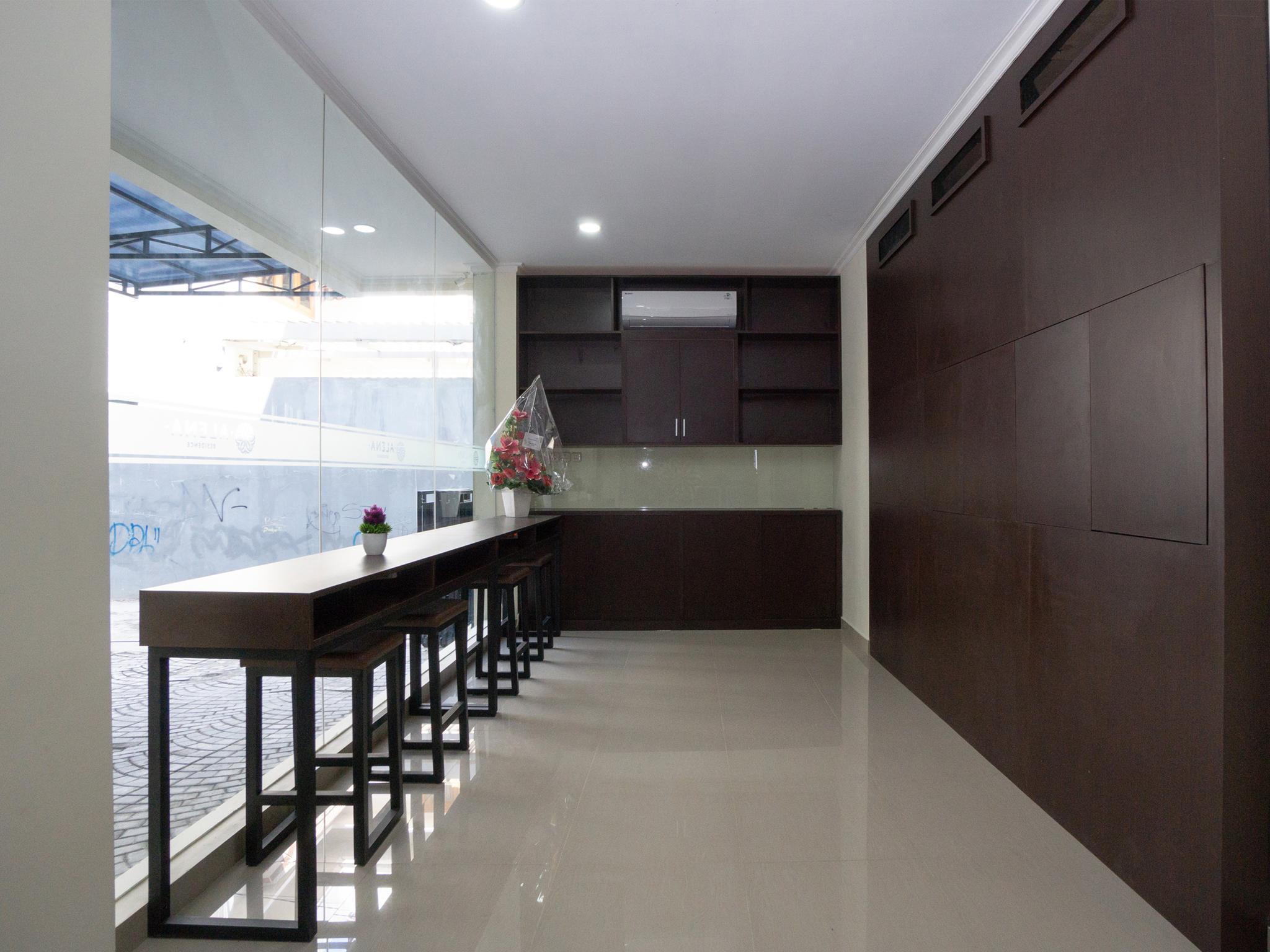 Collection O Yogyakarta Near Jalan Malioboro Formerly Alena Residence יוגיאקרטה מראה חיצוני תמונה