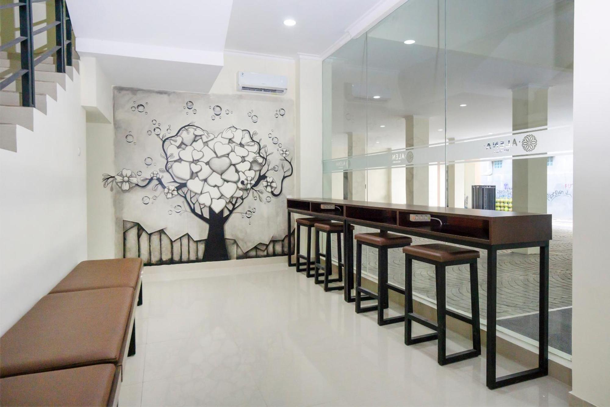 Collection O Yogyakarta Near Jalan Malioboro Formerly Alena Residence יוגיאקרטה מראה חיצוני תמונה