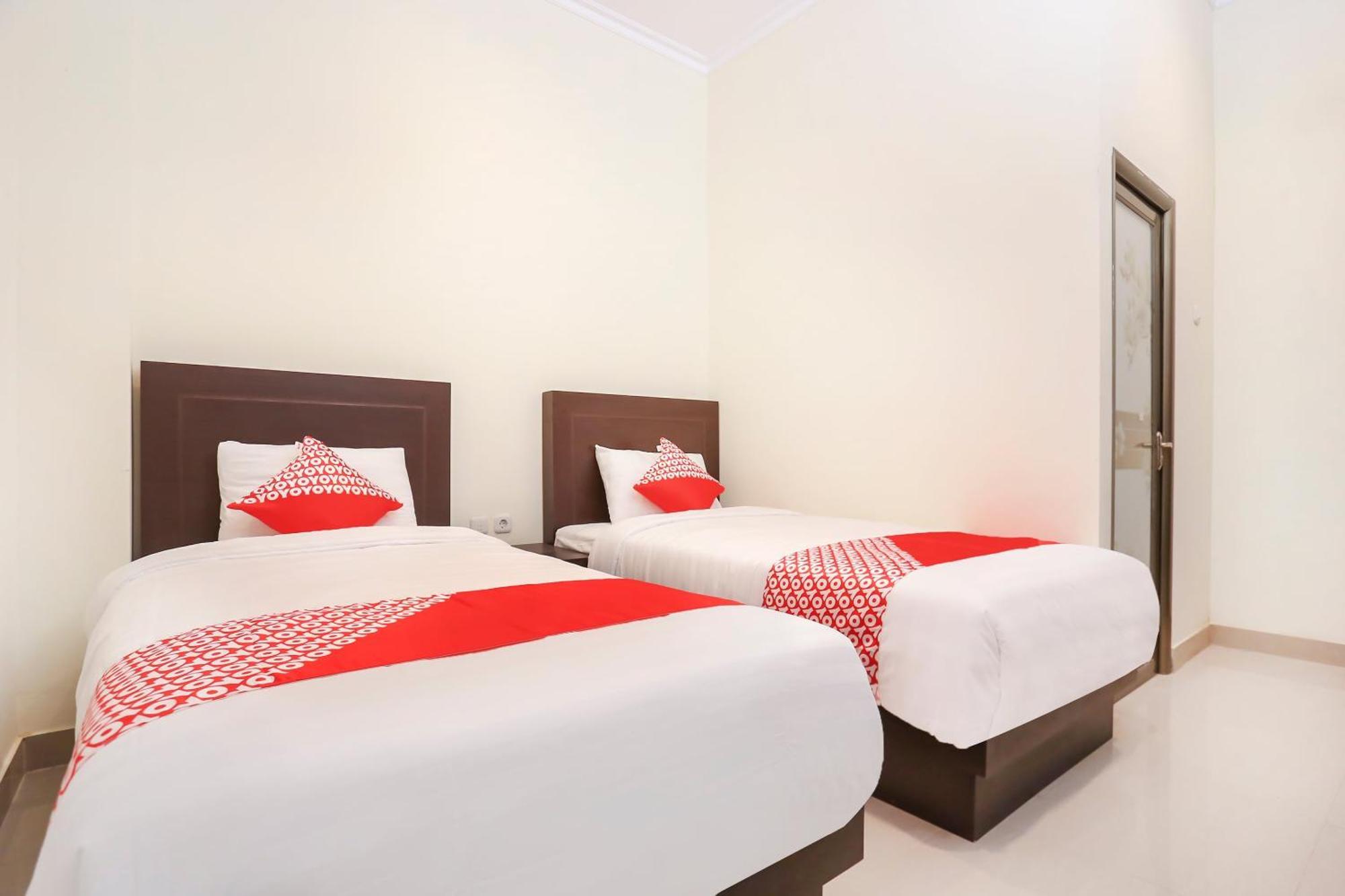 Collection O Yogyakarta Near Jalan Malioboro Formerly Alena Residence יוגיאקרטה מראה חיצוני תמונה