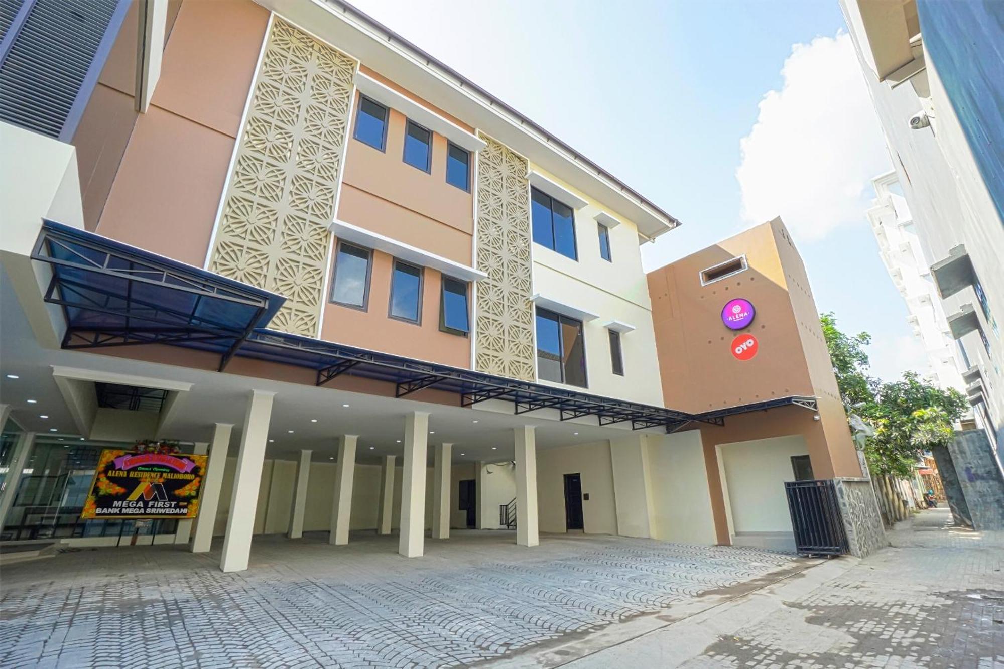 Collection O Yogyakarta Near Jalan Malioboro Formerly Alena Residence יוגיאקרטה מראה חיצוני תמונה